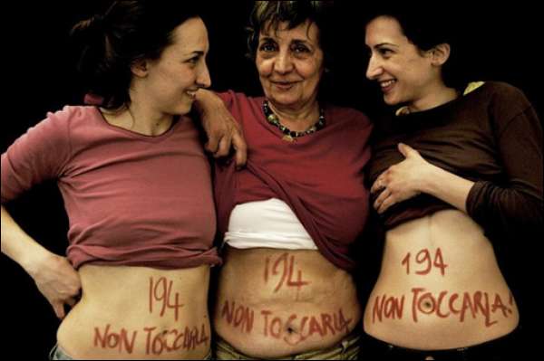 Foto: Il corpo delle donne e la legge svuotata