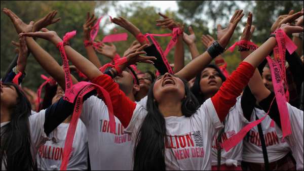 Foto: On Billion Rising anche quest'anno danza, impegno e amore (per la giustizia)