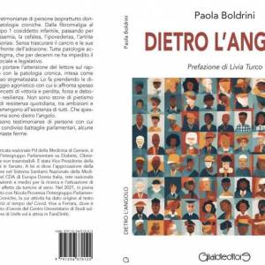 Foto Dietro l'angolo, il libro di Paola Boldrini (Giraldi ed) 2