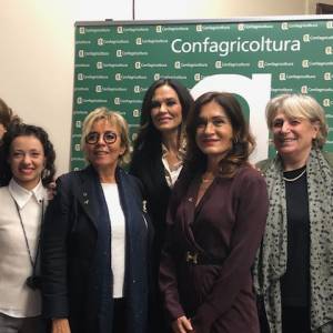 Foto Le Grandi Chef incontrano Confagricoltura Donna: Maria Grazia Cucinotta presente all'evento  4