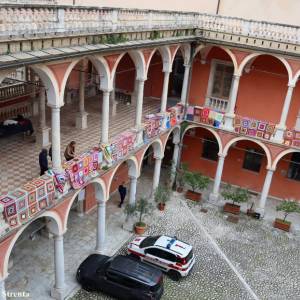 Foto Massa / Una coperta per ricucire la pace e chiedere il disarmo di tutte le guerre  3