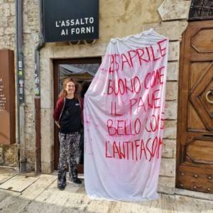 Foto Il pane, la libertà del lavoro e l'antifascismo. La bella storia che racconta il forno di Lorenza 1