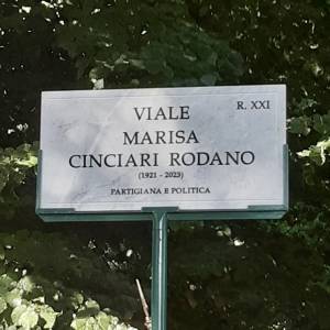 Foto MARISA RODANO: A ROMA INAUGURAZIONE DELLA STRADA A LEI INTITOLATA 5