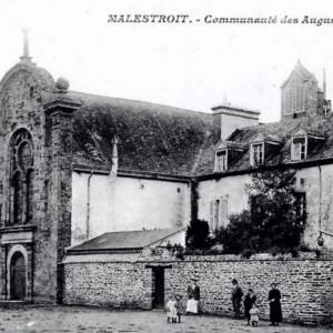Foto Chi era Madre Yvonne-Aimée de Malestroit? 2
