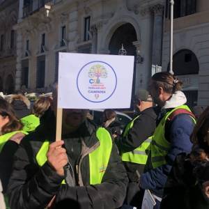Foto Caregiver, quel lavoro di cura soprattutto femminile, poco e mal riconosciuto 3
