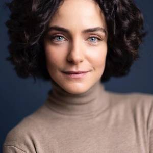 Foto Da modella a reporter di guerra: la storia di Lee Miller a teatro - di Alma Daddario 1