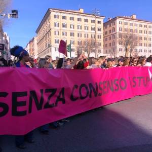 Foto NO al Ddl Bongiorno: altolà al patriarcato  3