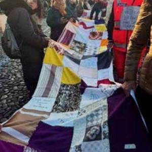 Foto Modena / Prosegue il cammino del Grande Tappeto di Pace: 'NO alla Guerra' 1