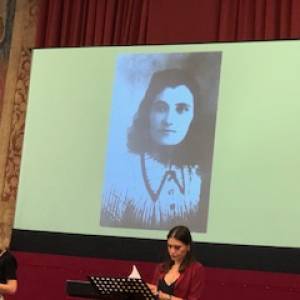 Foto In onore delle ‘Tre partigiane d’oro’: Gina Borellini, Gabriella Degli Esposti e Irma Marchiani 4