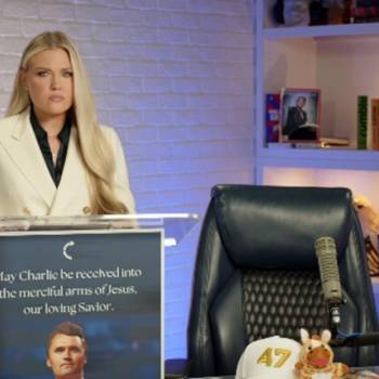Foto: Il 'pianto' di Erika Kirk che è anche 'grido di battaglia' dopo l'omicidio del marito Charlie