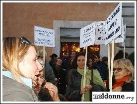 Foto: Al grido di 'Usciamo dal silenzio'