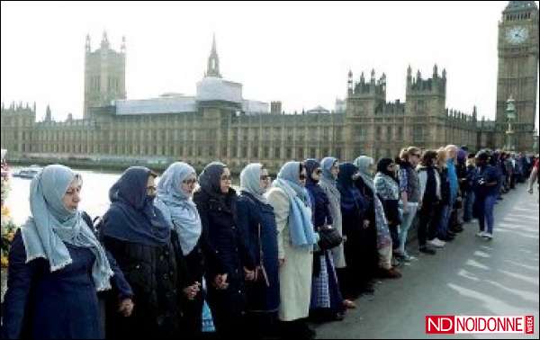 Foto: Attacco a Westminster: il valore delle donne velate - di Marcella Delle Donne