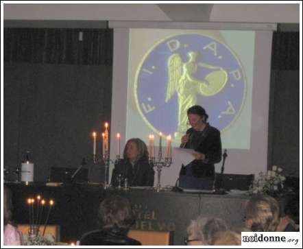 Foto: Catanzaro / 'La cerimonia delle candele' per le nuove socie