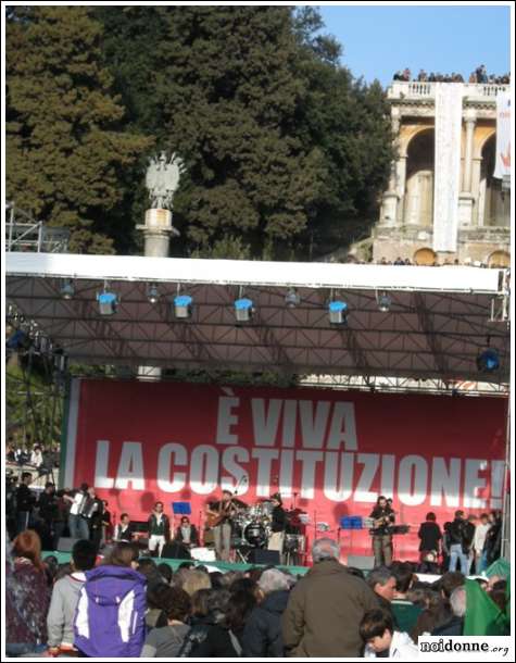 Foto: Costituzione e scuola pubblica: le 100 piazze del 12 marzo - di Bruna Baldassarre