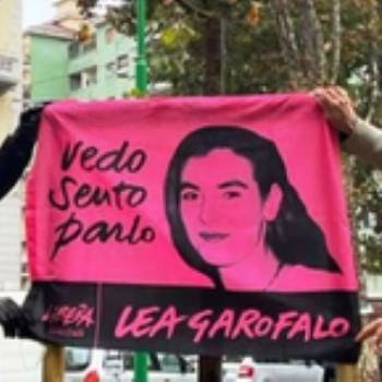 Foto: A Dio Denise! Fragile icona di una donna che si è arresa.