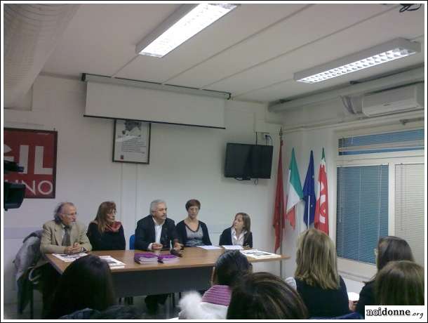 Foto: Donne del distretto solofrano, Lomazzo propone un programma di lavoro