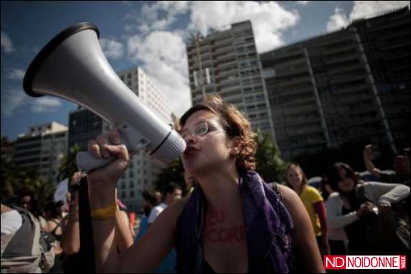 Foto: Il Brasile torna indietro sull'aborto