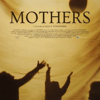 Foto: ‘Mothers’: storie di dolore, resilienza, perdono e maternità