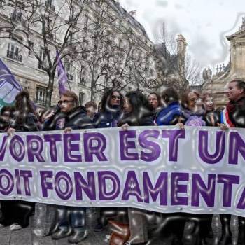 Foto: L’aborto in Costituzione in Francia: una decisione che esalta la vita