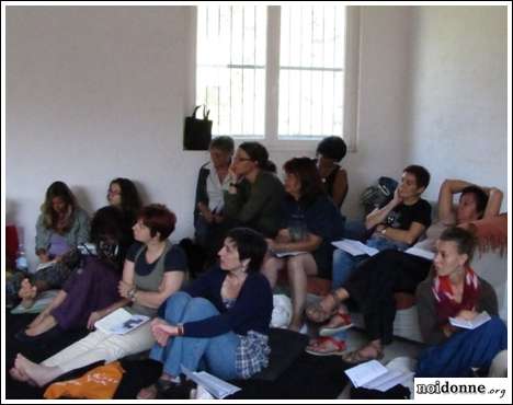 Foto: Officina dei saperi femministi di Marea - di Monica Lanfranco *