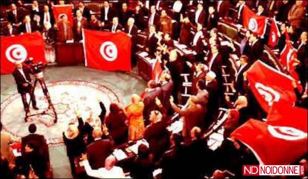 Foto: Tunisia/ Primo passo verso la legge contro la violenza sulle donne - Udi Catania
