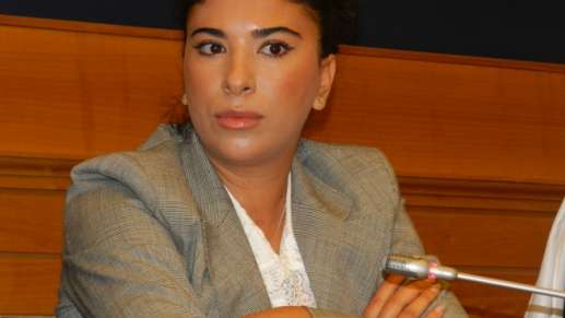 Foto: XVI Giornata del dialogo cristiano-Islamico, Karima Moual al convegno di Confronti